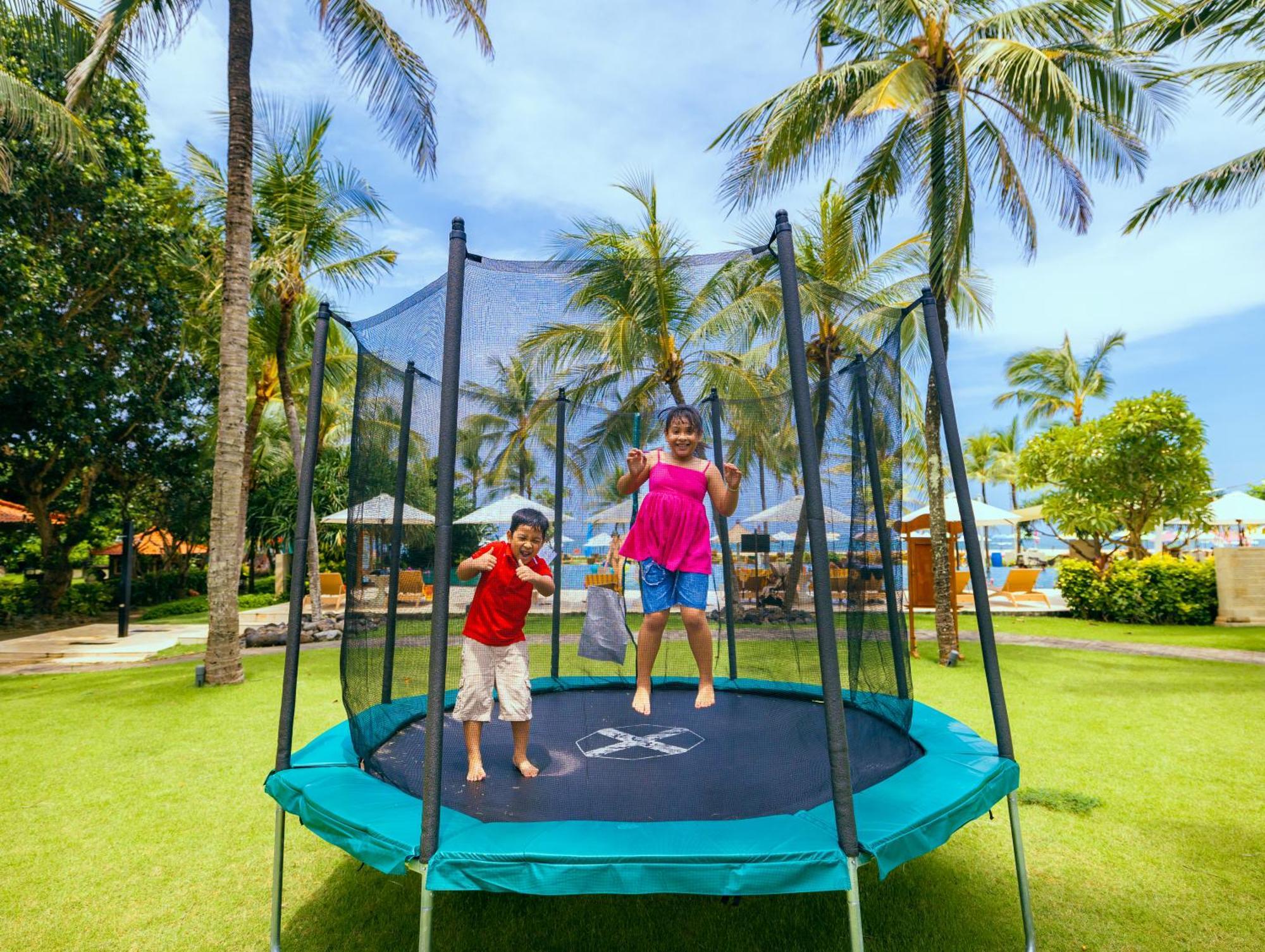 Ayodya Resort Bali Nusa Dua  Esterno foto A trampoline